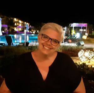 Meet your Posher, Lyne